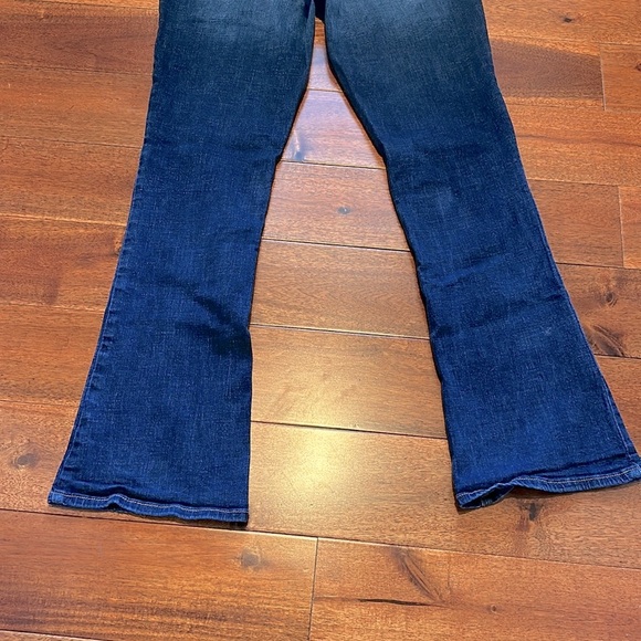 American Eagle Jeans - Picture 4 of 9